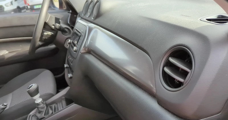 Suzuki Vitara cena 71900 przebieg: 33148, rok produkcji 2021 z Niemcza małe 596